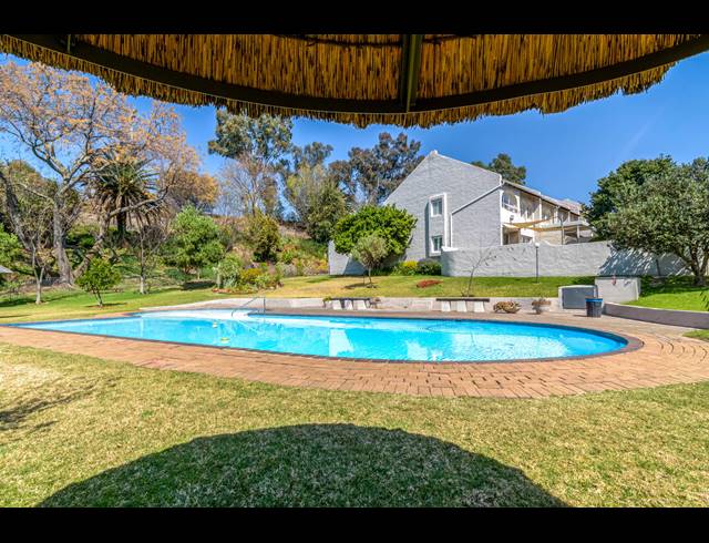 3 BEDROOM DUPLEX TO LET IN BORDEAUX